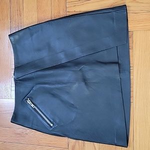 & Other Stories Genuine Leather Mini Skirt w/ Zipper (Size 4)